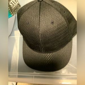 Richardson Short Billed Black Hat